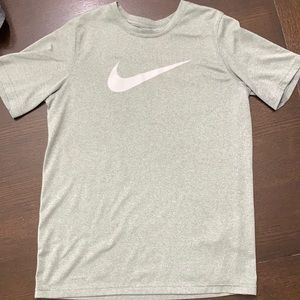 Boys XL Nike dri-fit Tee